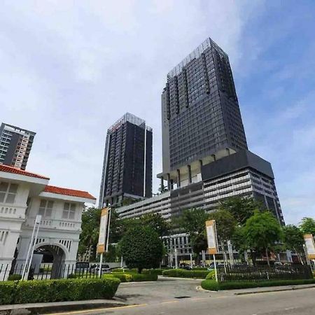 Tropicana 218 Macalister Netflix Unit By Blue Sky Holidays George Town Buitenkant foto