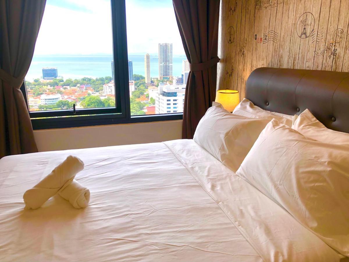 Tropicana 218 Macalister Netflix Unit By Blue Sky Holidays George Town Buitenkant foto