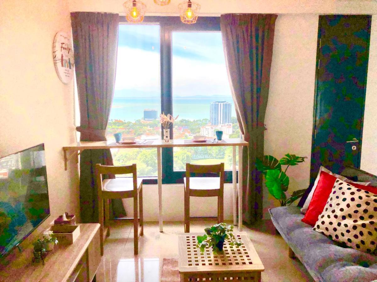 Tropicana 218 Macalister Netflix Unit By Blue Sky Holidays George Town Buitenkant foto