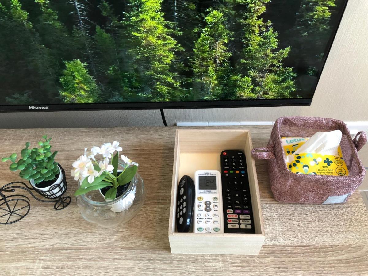Tropicana 218 Macalister Netflix Unit By Blue Sky Holidays George Town Buitenkant foto